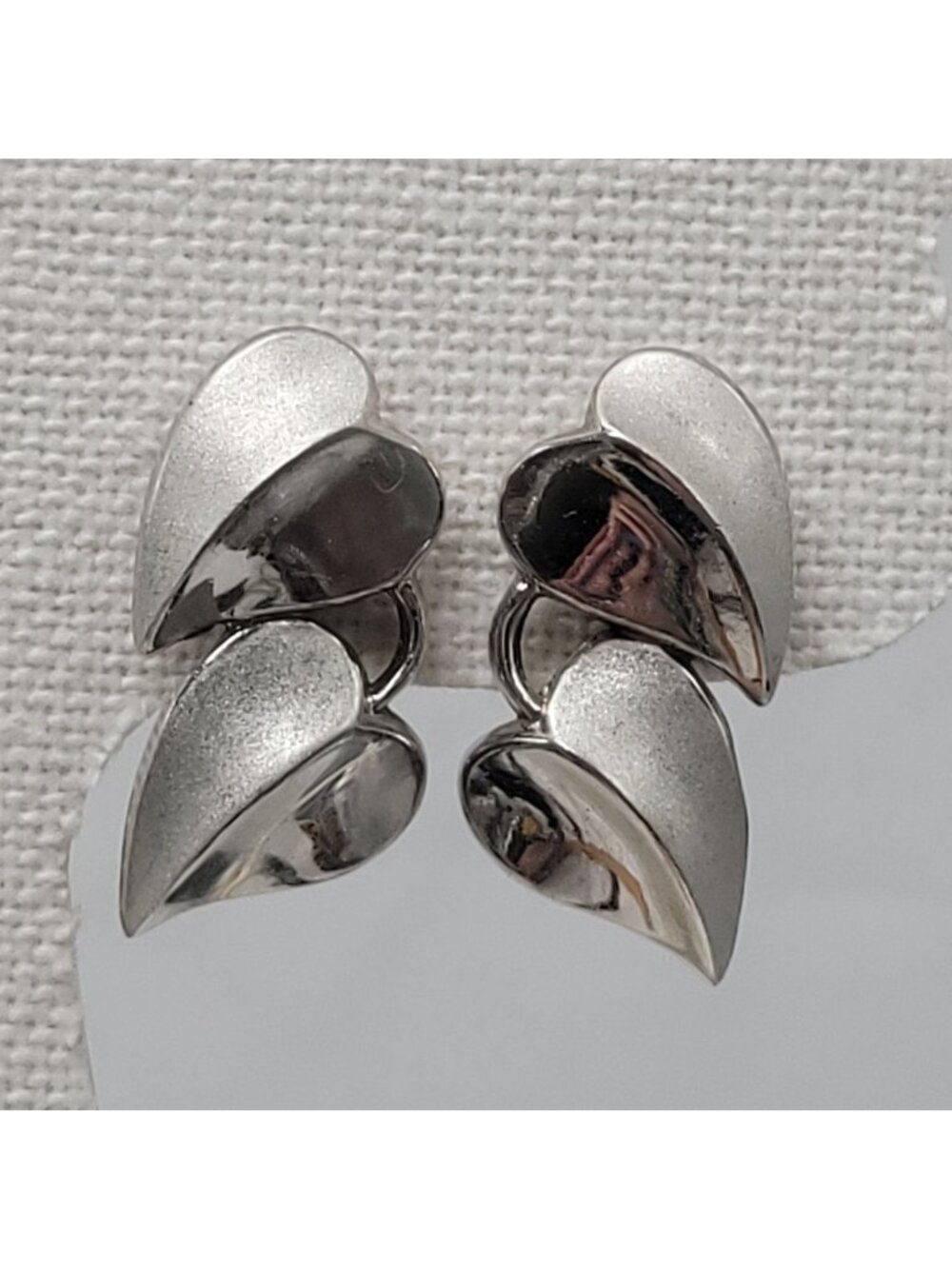 Vtg Crown Trifari Souble Heart Leaf Clip-On Earrings Silver Tone Retro 50s 1.25"